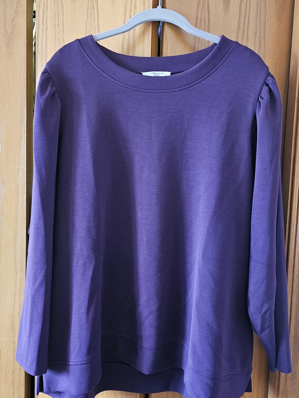 Cable & Gauge Purple Puff-Sleeve Crewneck Sweatshirt